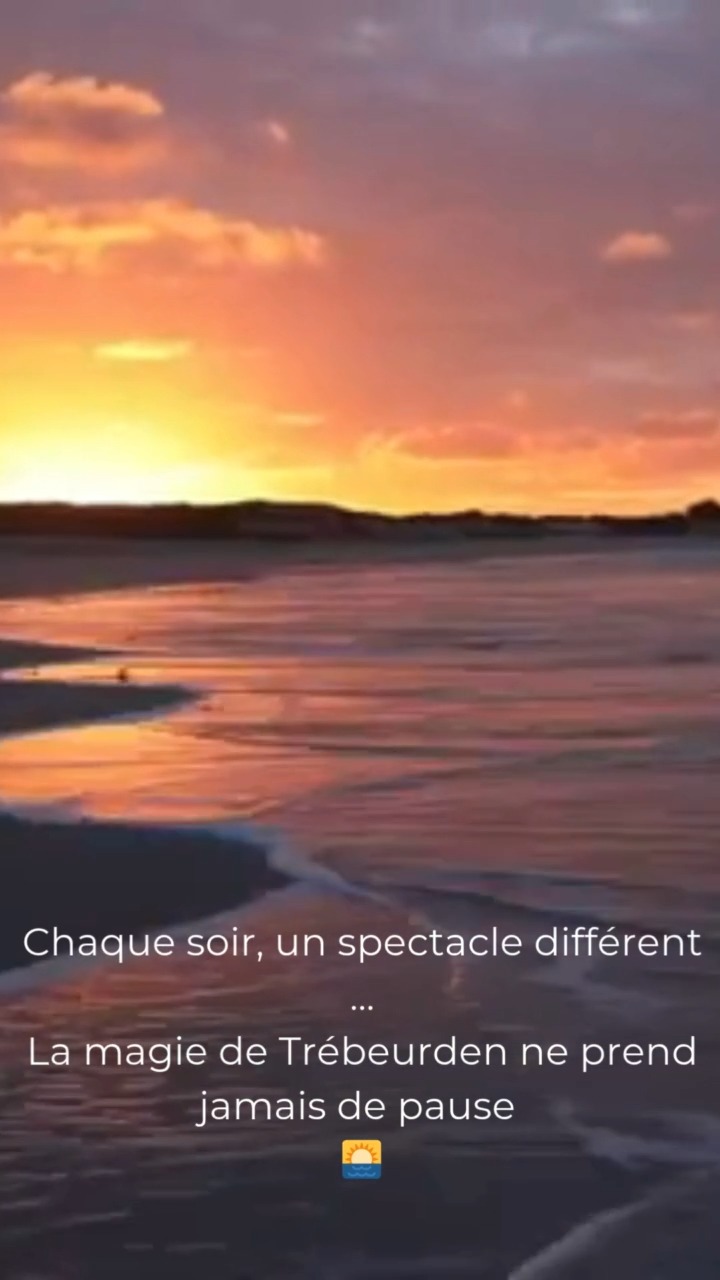 On ne s'en lasse jamais .... 😍

#sunsetbretagne #MerEtLumiere #LaMaisonTrebeurden #momentmagique✨