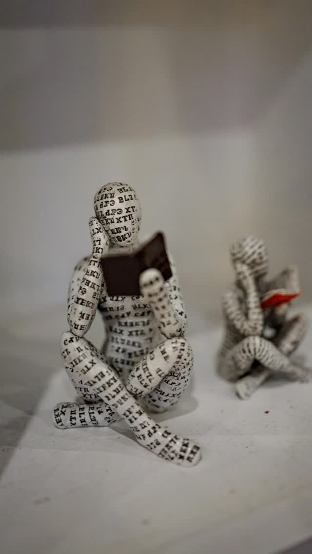 Voilà une idée cadeau qui n’attend pas d’occasion.

𝘈̀ 𝘥𝘦́𝘤𝘰𝘶𝘷𝘳𝘪𝘳 𝘴𝘶𝘳 𝘯𝘰𝘵𝘳𝘦 𝘣𝘰𝘶𝘵𝘪𝘲𝘶𝘦 𝘦𝘯 𝘭𝘪𝘨𝘯𝘦.

#ideecadeau #lectureinspirante #artdevivre #espritpetitprince #agiretpenser